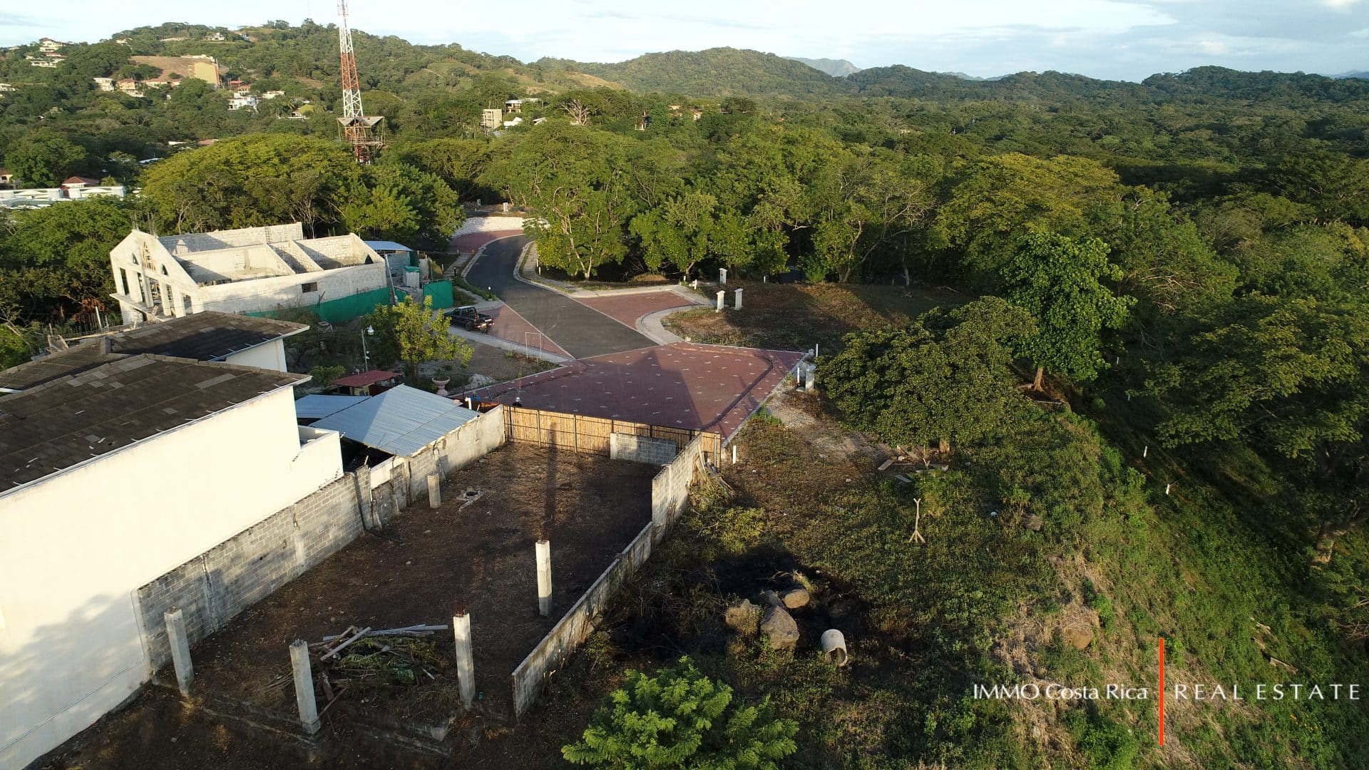 Lote Con Vista Al Mar En Playa Tamarindo Centro Con Planos De Casa Immo Costa Rica